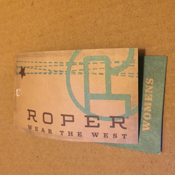 Women’s 7.5 Roper Boots! - Picture 5 of 6